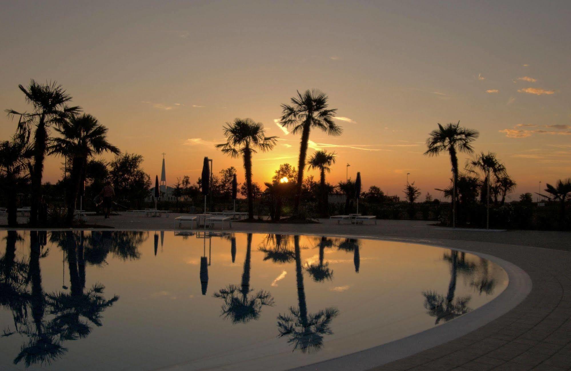 Villaggio Laguna Blu Каорле Екстер'єр фото